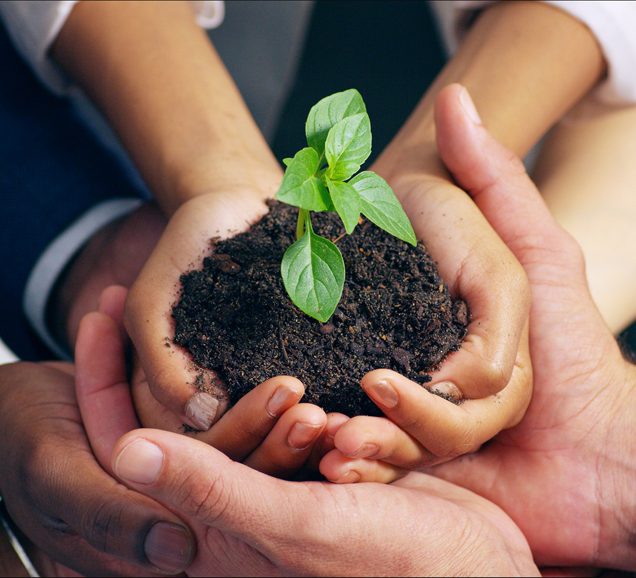 Edenred zet zich volledig in voor maatschappelijk verantwoord ondernemen, in overeenstemming met haar missie: "Enrich connections. For good." We zijn ervan overtuigd dat onze oplossingen en de manier waarop we deze implementeren een duurzame impact kunnen hebben op mensen, op de planeet en op de samenleving in het algemeen.